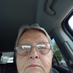 Meet your Posher, Marilyn